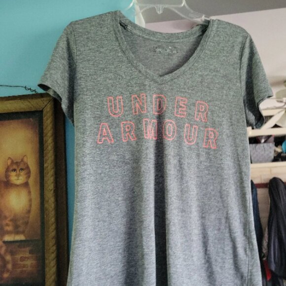 Tops - Womens size medium Under Armour T-shirt